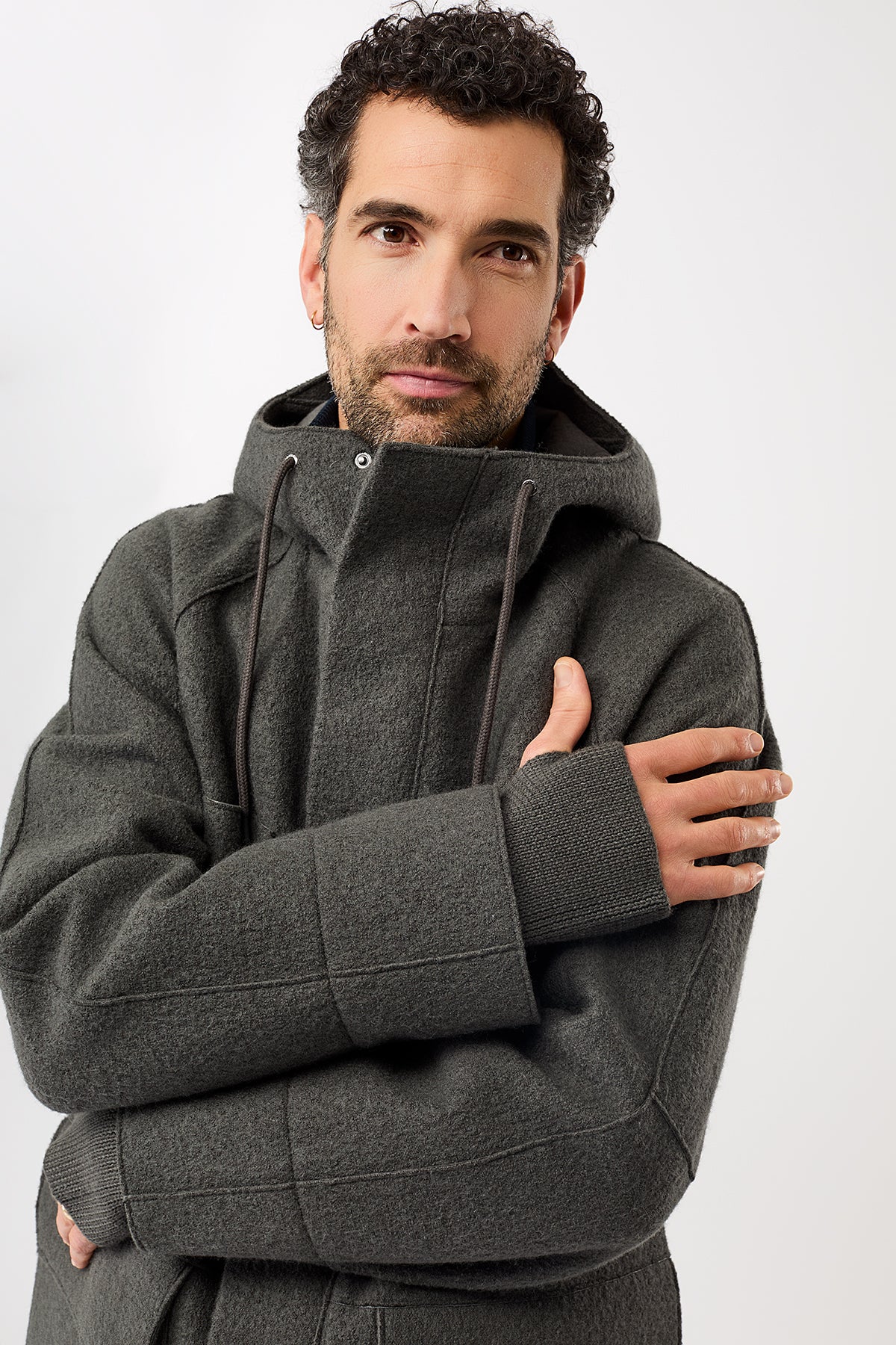 langerchen-parka-aus-techno-felt-platinum-mit-gro-en-taschen image 5