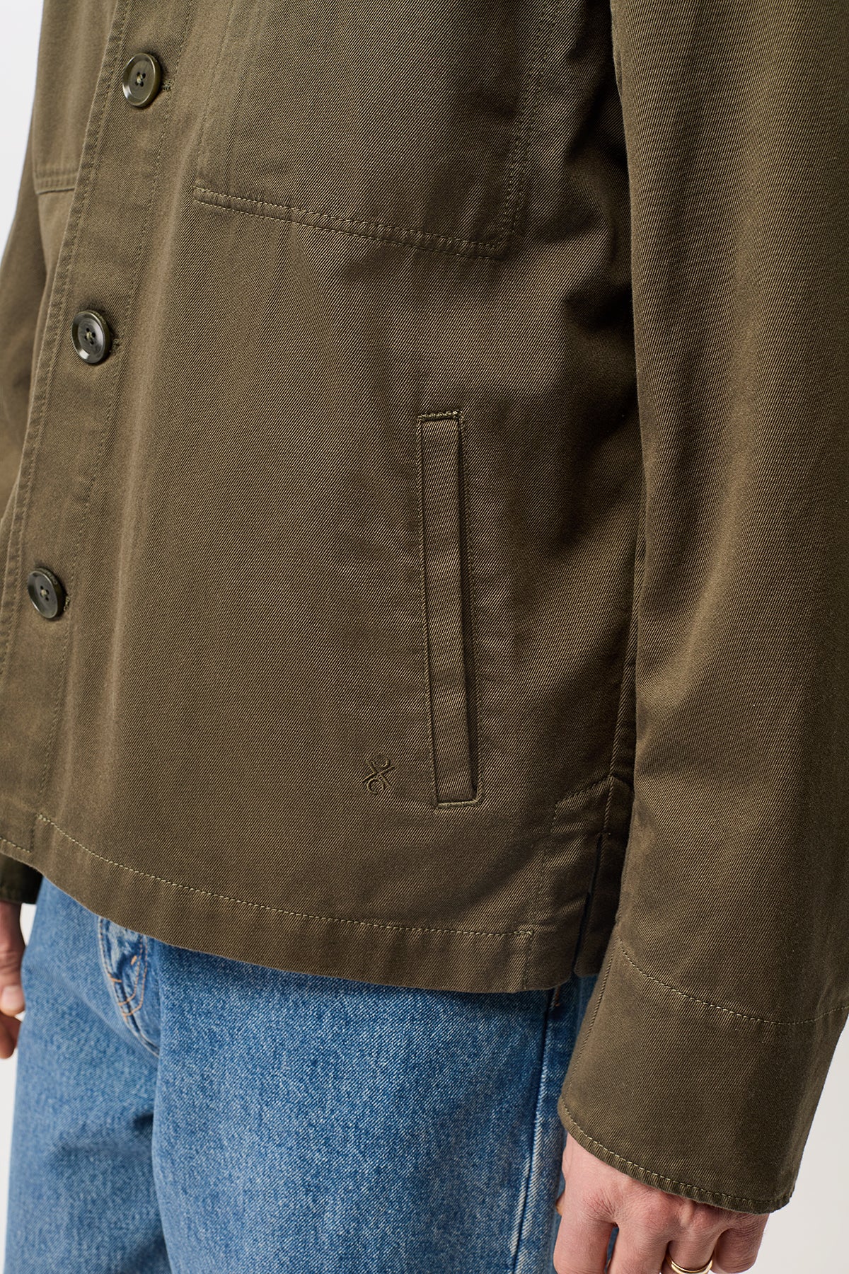 langerchen-workwear-jacke-aus-bio-baumwolle-stone-moss image 4