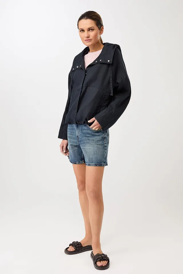 langerchen-lockere-jacke-mit-kordelzug-navy image 1