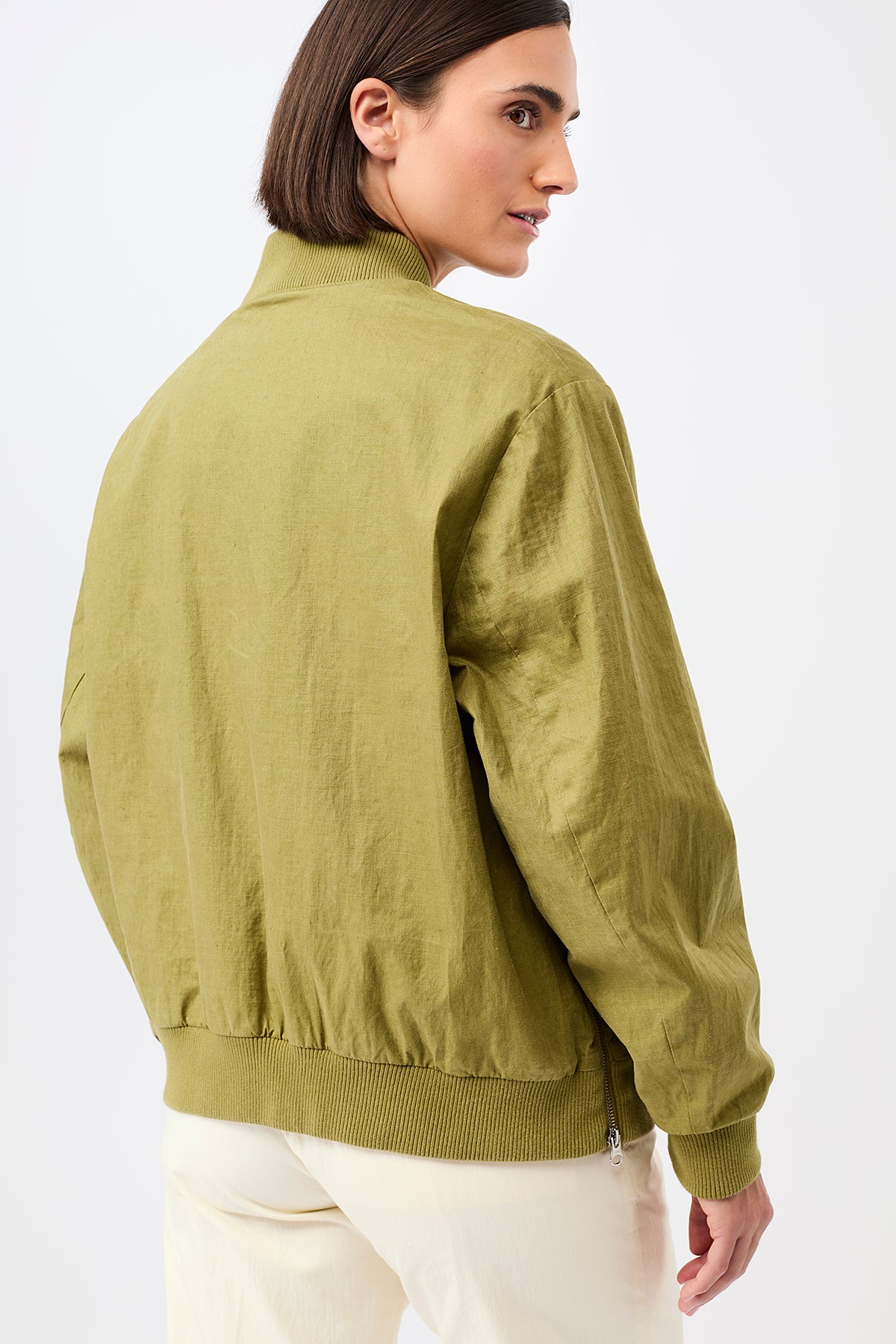langerchen-bomberjacke-mit-seitlichen-rei-verschl-ssen-blouson-in-green-olive image 3