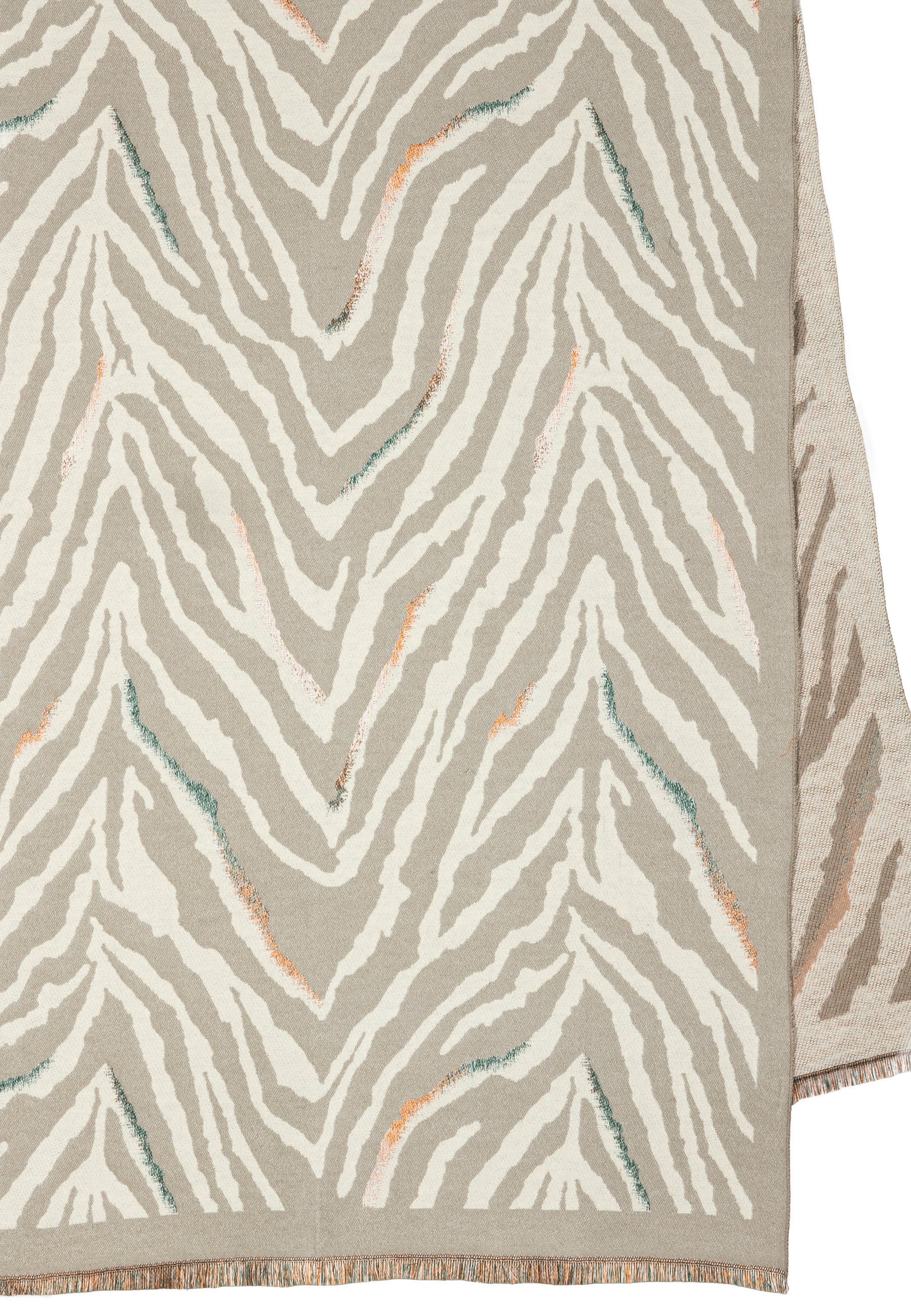 caspar-schal-no-523-damen-xxl-schal-200x65-cm-mit-tiger-muster image 8
