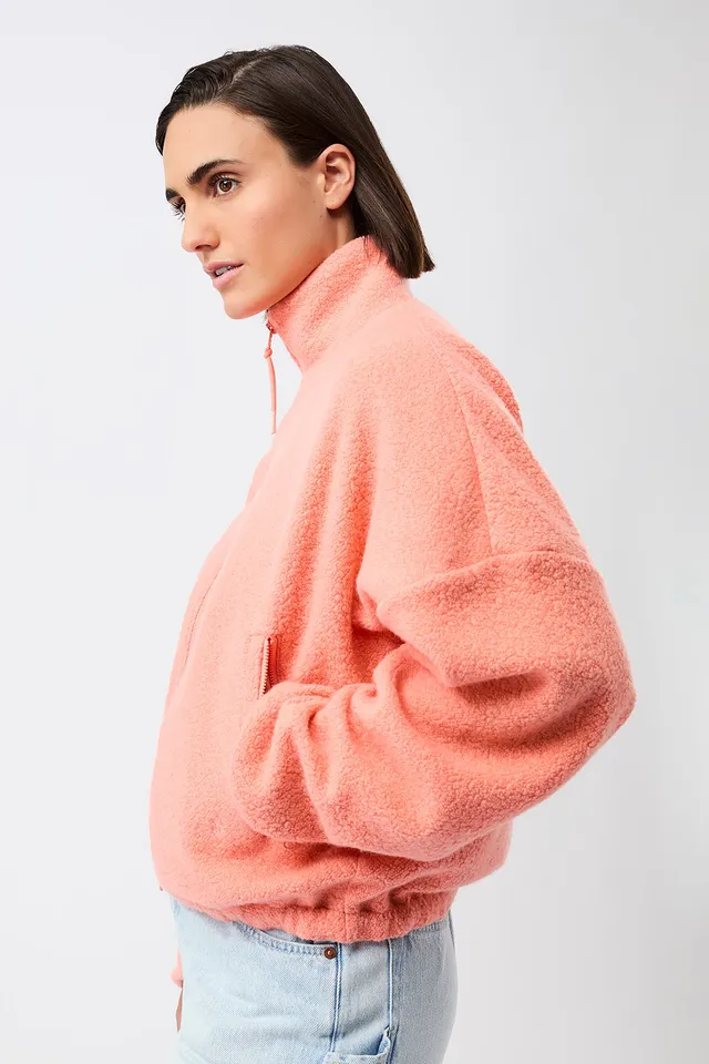 langerchen-weiche-blousonjacke-mit-stehkragen-frangipani image 1