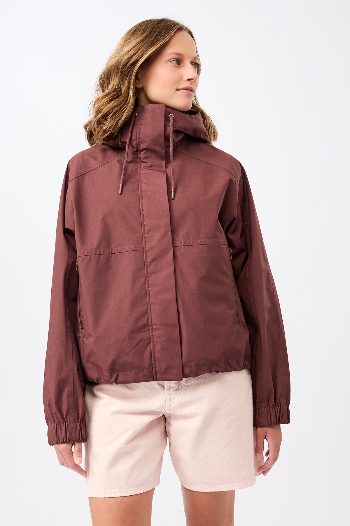 langerchen-kurze-regenjacke-mit-reissverschlusstasche-regenjacke-rubywood image 1