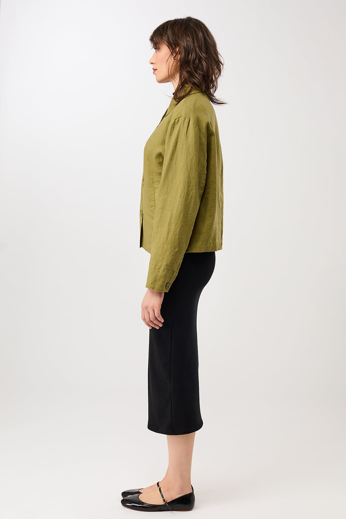 langerchen-schlichte-jacke-aus-leinen-kurze-jacke-green-olive image 3
