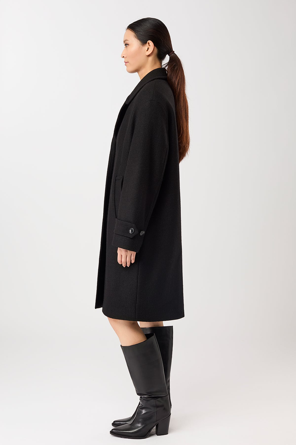 langerchen-kurzer-mantel-mit-revers-black image 2