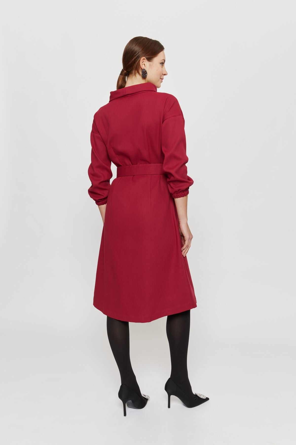 ayani-amalia-midi-winterkleid-mit-rundhals-in-rot-bordo image 5