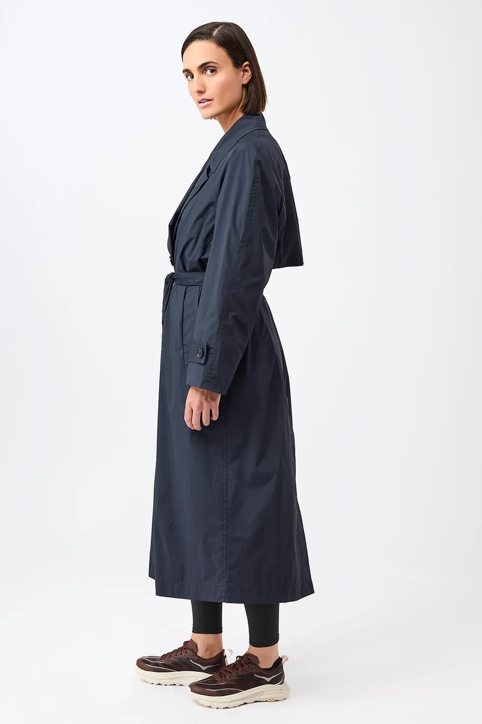 langerchen-trenchcoat-klassisch-mit-raglannaht-leichte-lange-jacke-navy image 1