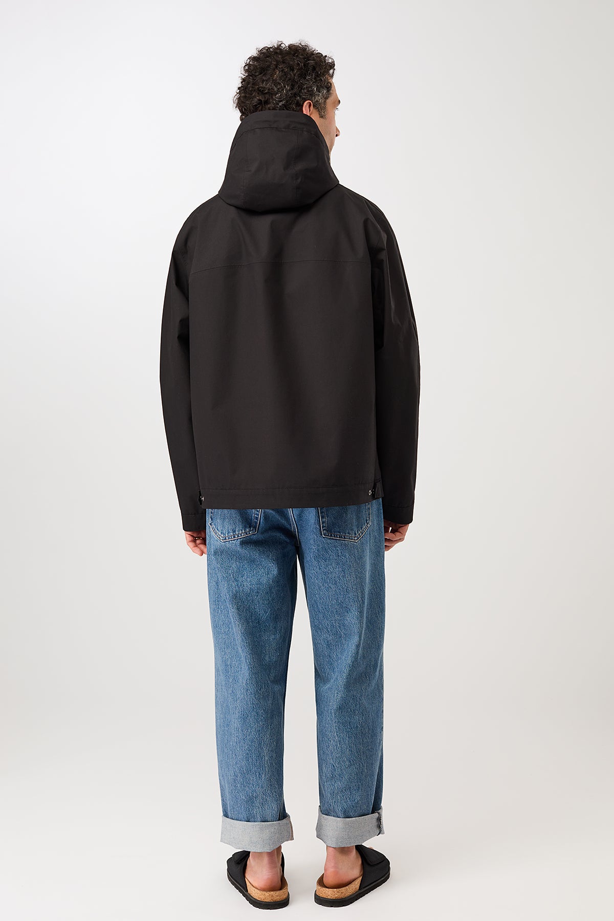 langerchen-kapuzenjacke-mit-verdeckter-knopfleiste-kurze-jacke-black image 4